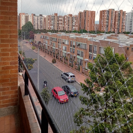 mallas seguridad bogota